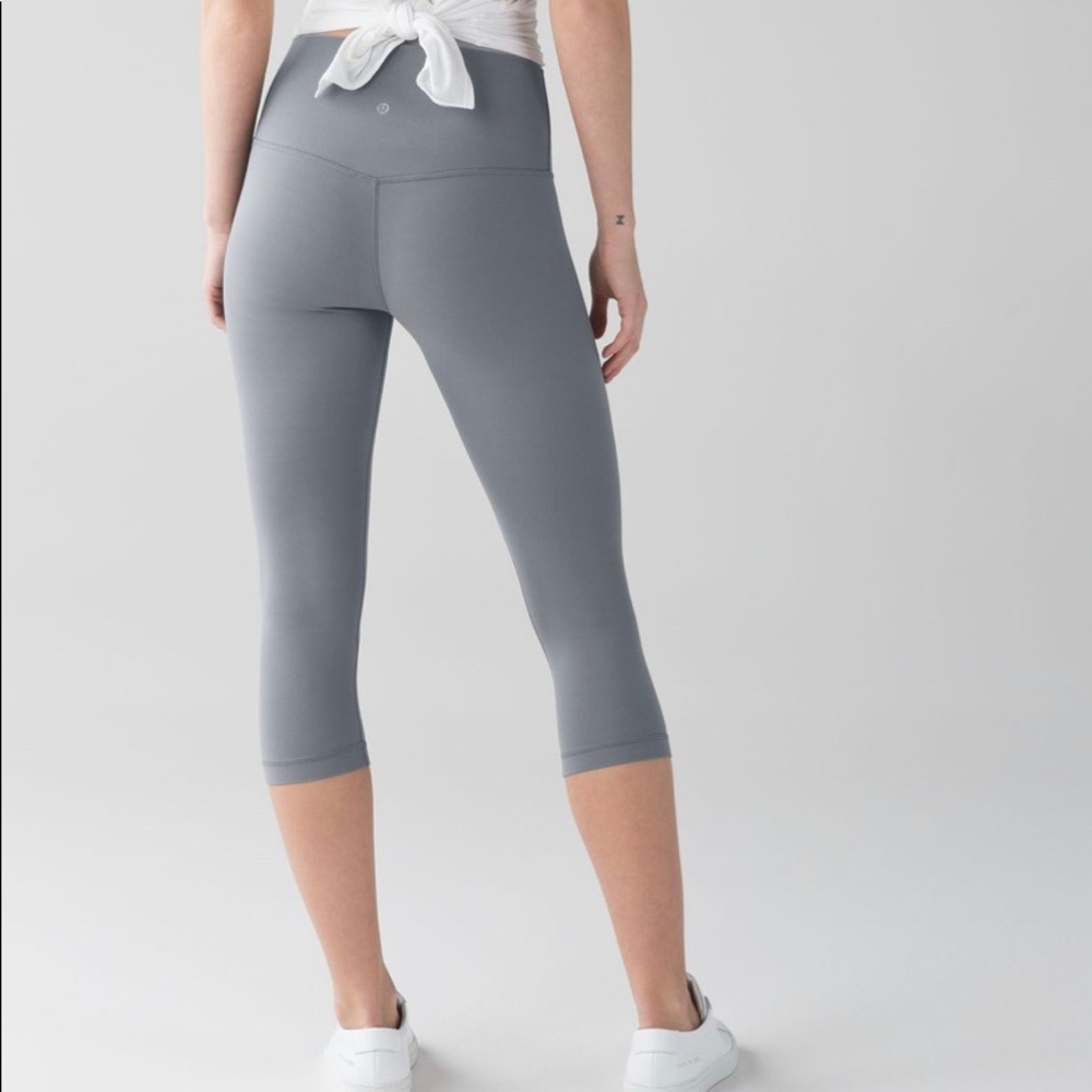 🦄RARE🦄 Lululemon Align Slate - Picture 2 of 6